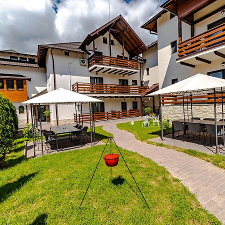 Yael Luxury Apartments 2 부스테니 외부 사진
