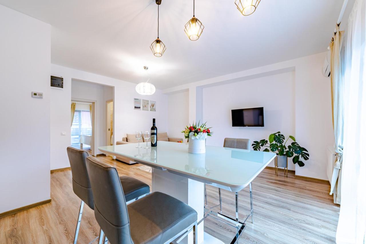 Yael Luxury Apartments 2 부스테니 외부 사진