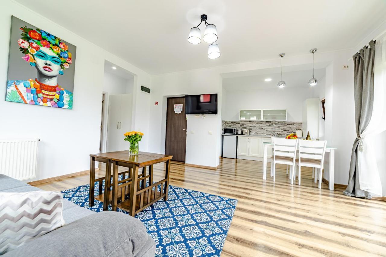 Yael Luxury Apartments 2 부스테니 외부 사진