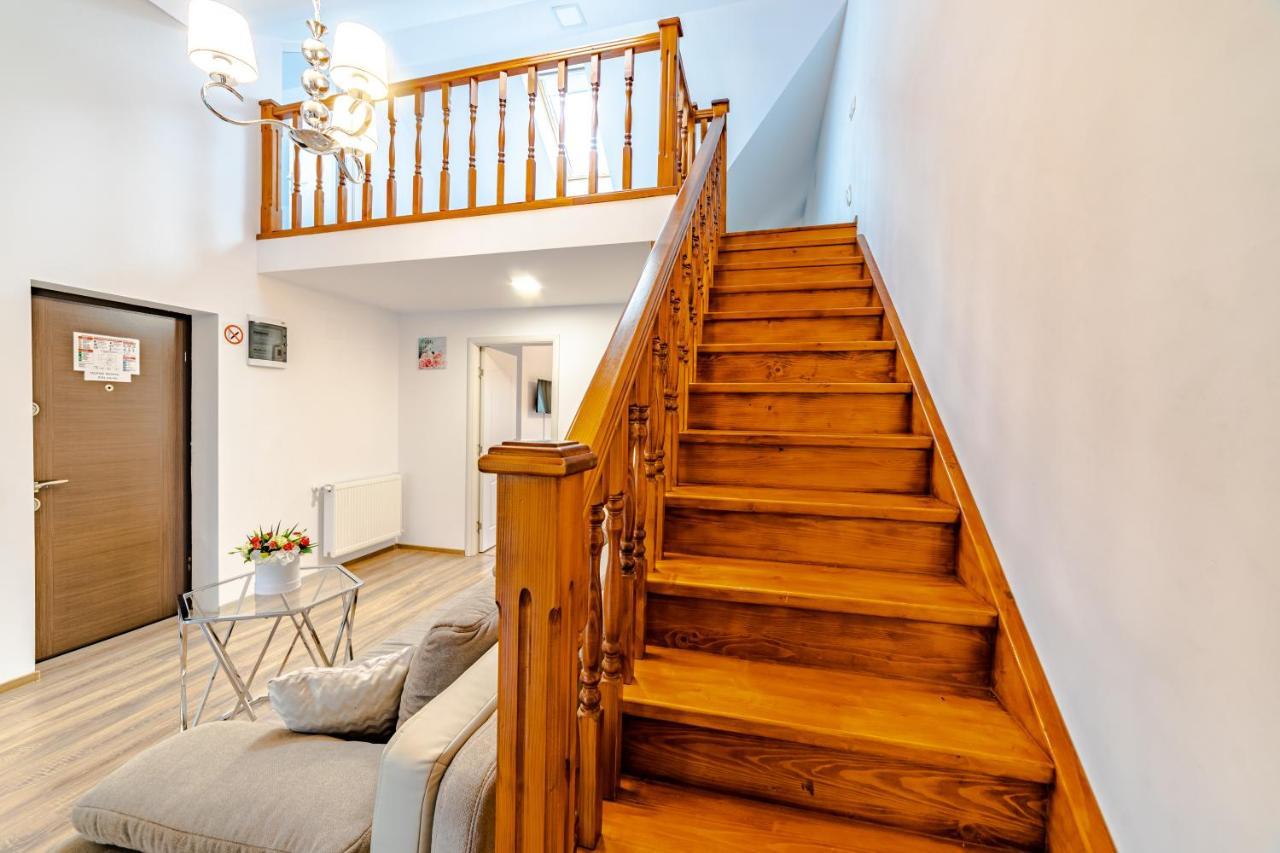 Yael Luxury Apartments 2 부스테니 외부 사진