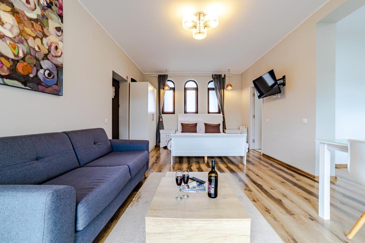 Yael Luxury Apartments 2 부스테니 외부 사진